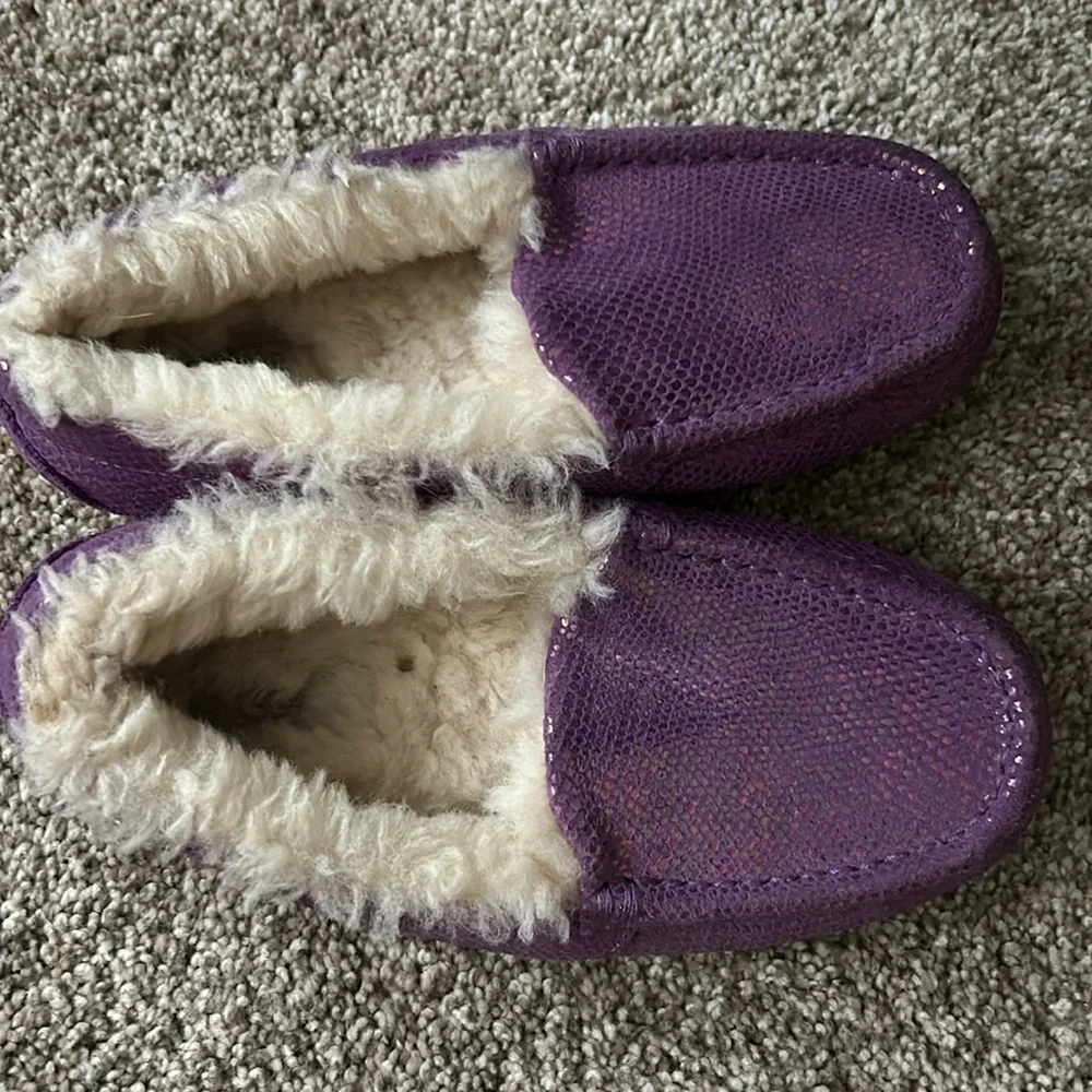 Purple UGGS Faux-Snakeskin Fuzzy Lined Moccasin Slippers